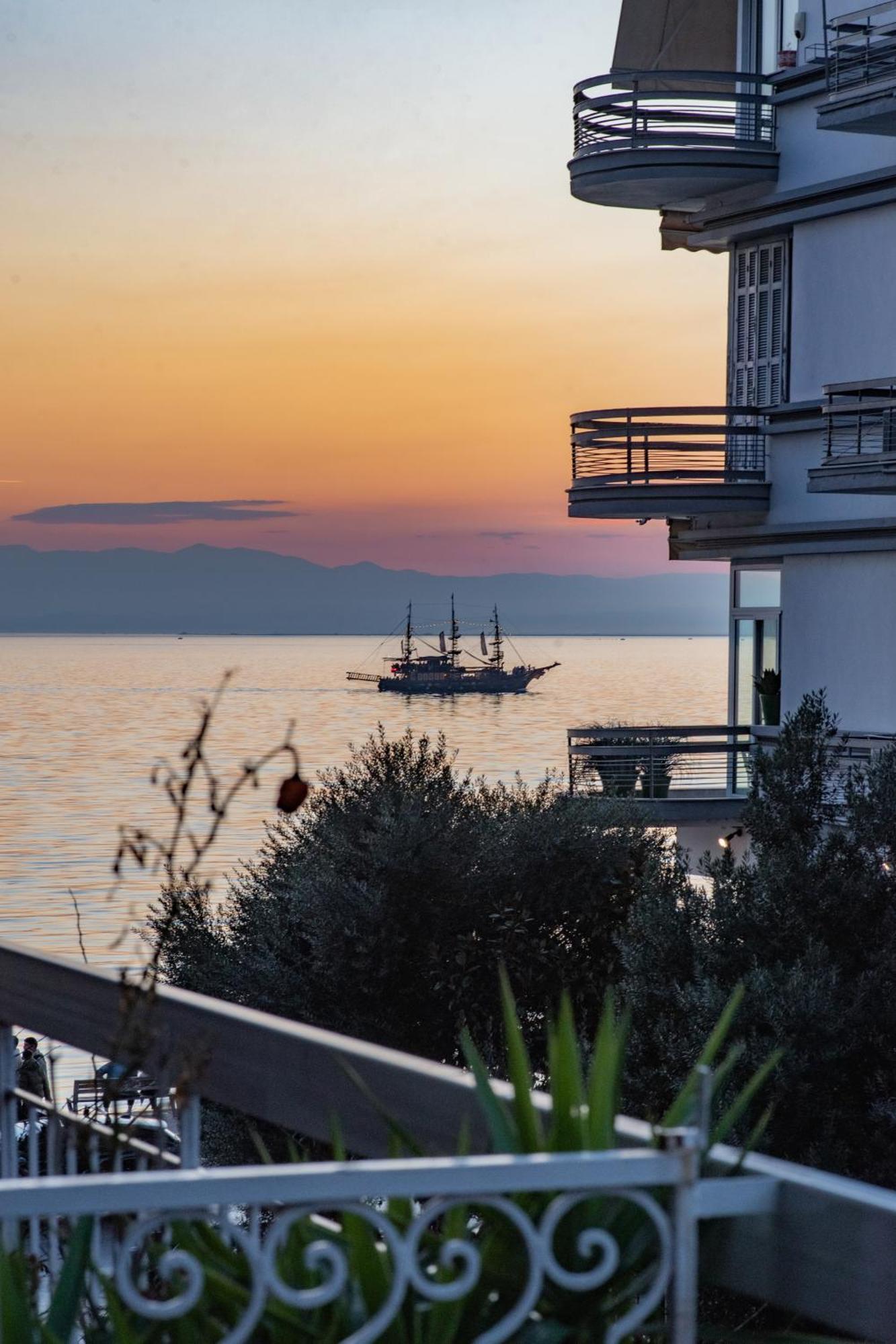 Ferienwohnung Houseloft Koromila Sea View Thessaloniki Exterior foto
